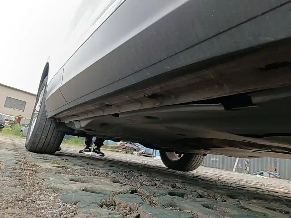Volkswagen Tiguan — миниатюра 21