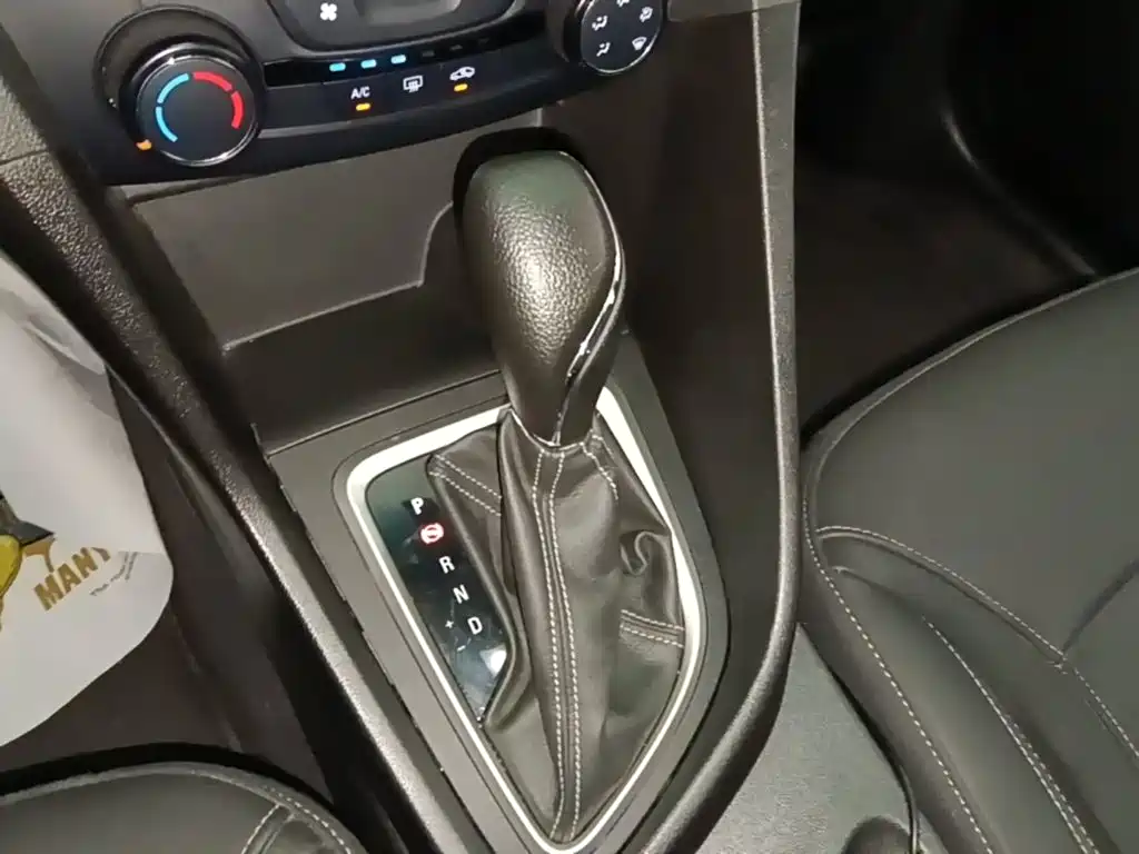 Buick Excelle — миниатюра 14
