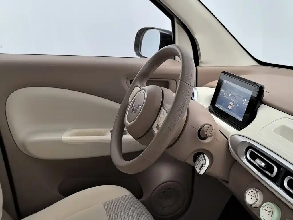 Wuling MINIEV — миниатюра 22