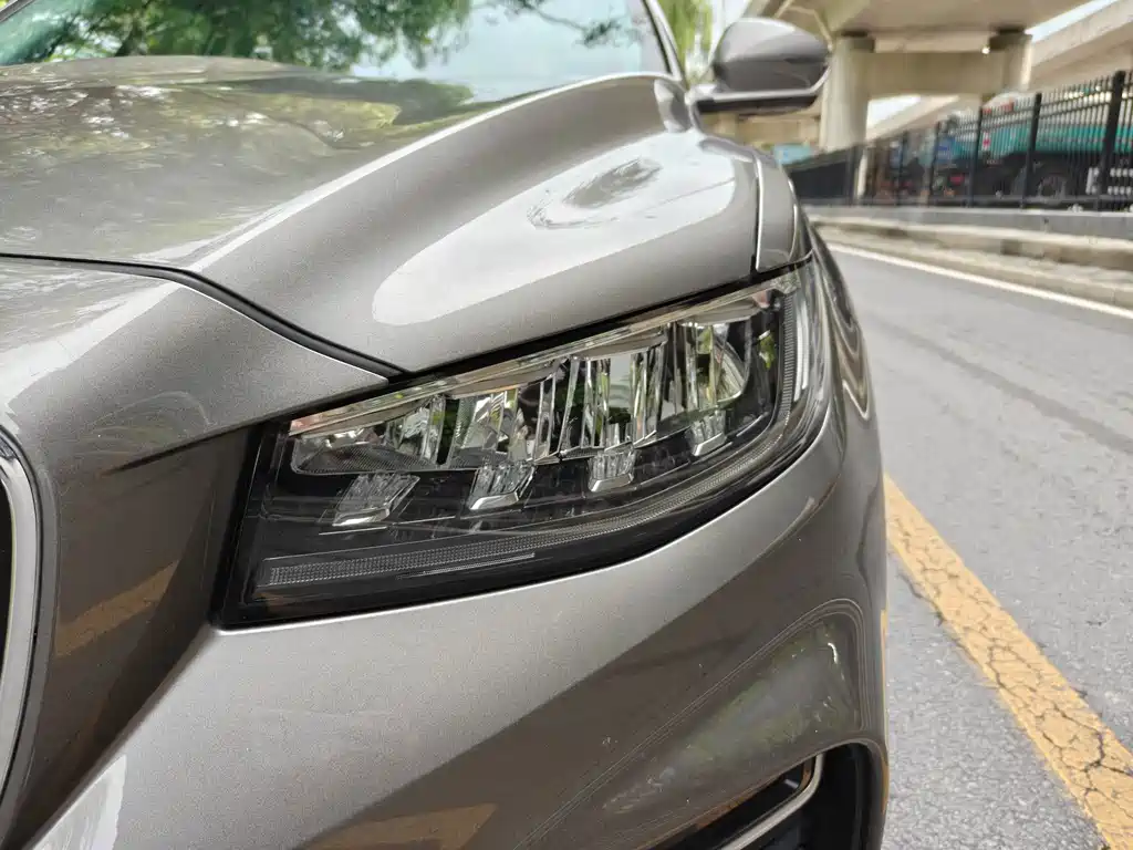 Geely Boyue — миниатюра 8
