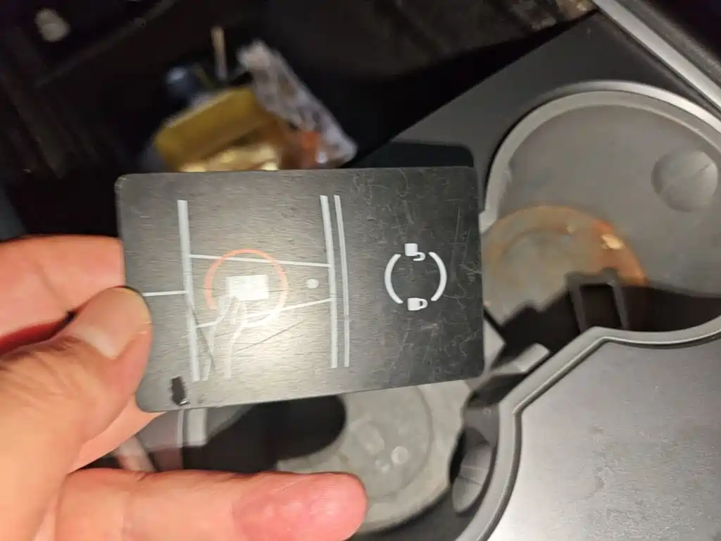 Tesla Model 3 — миниатюра 9
