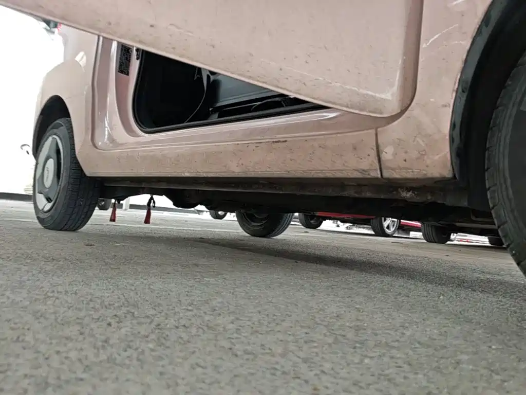 Wuling MINIEV — миниатюра 21