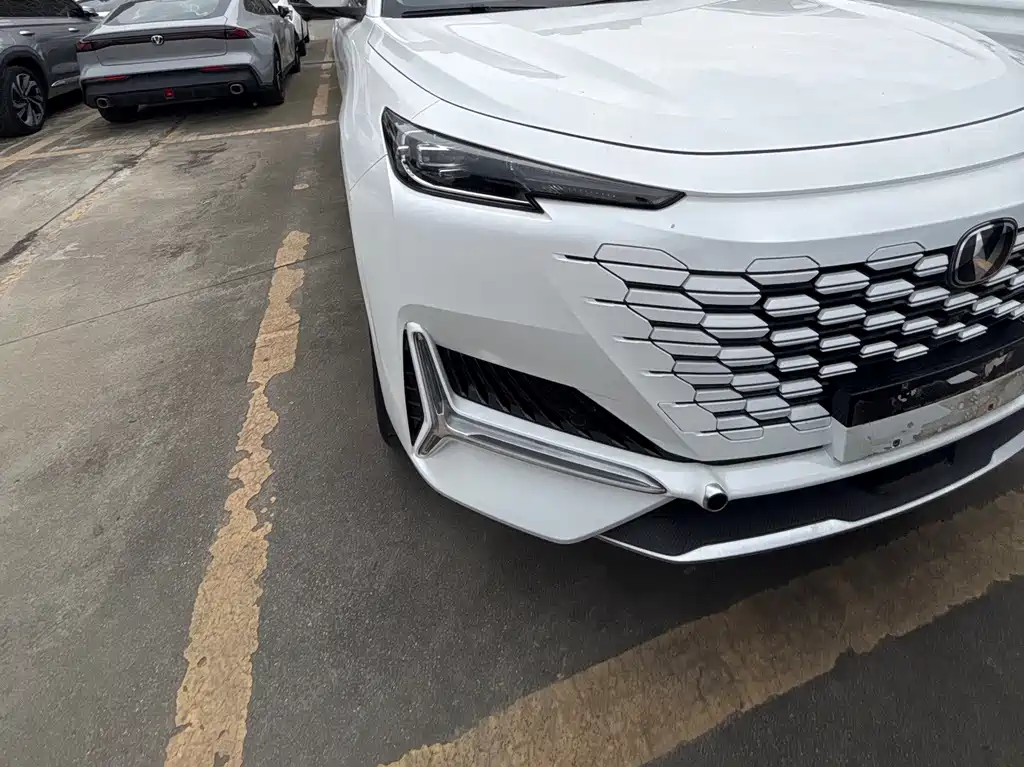 Changan UNI-K 2023 2.0T
