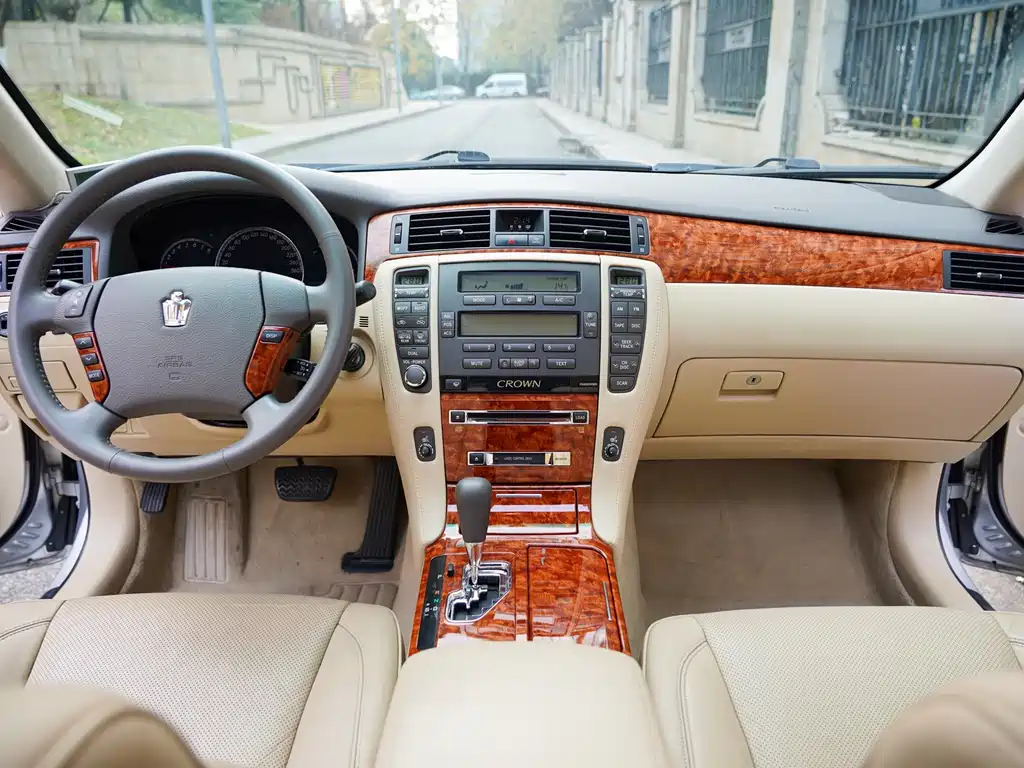 Toyota Crown 2007 2.5L Royal