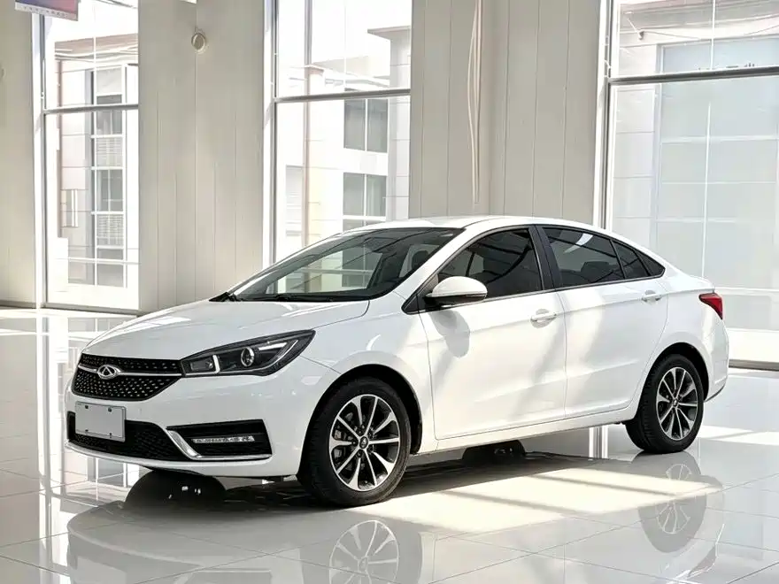 Chery Arrizo 5