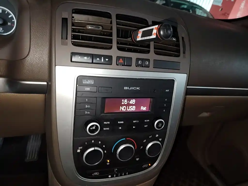 Buick GL8 — миниатюра 13