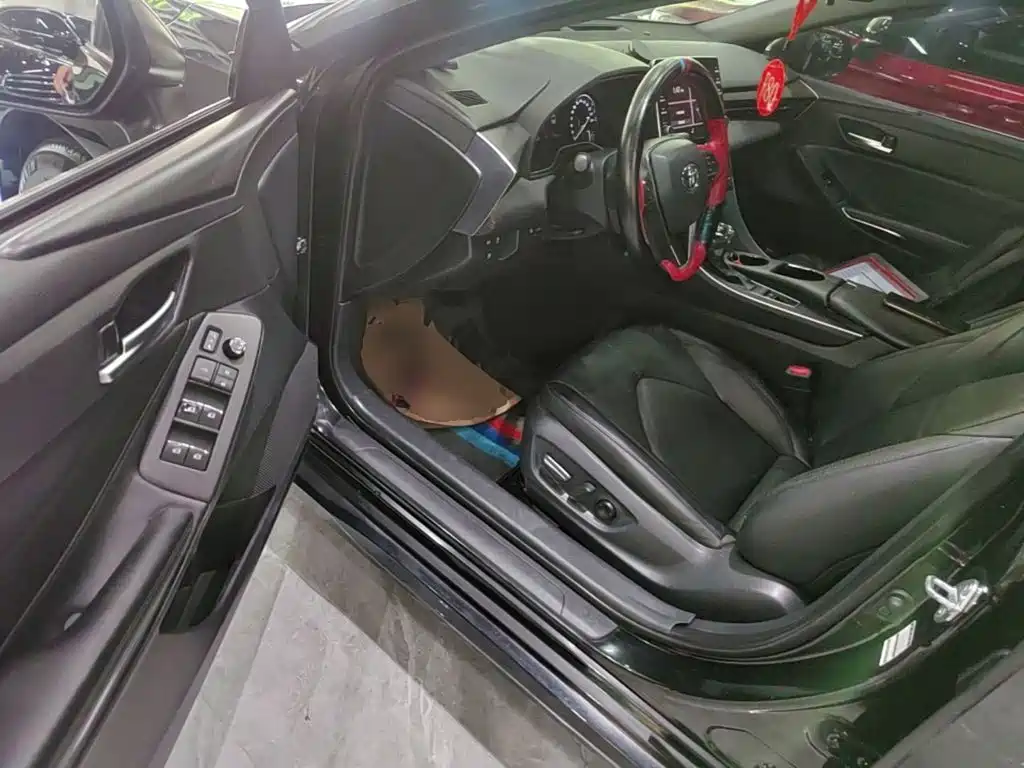 Toyota Avalon — миниатюра 12