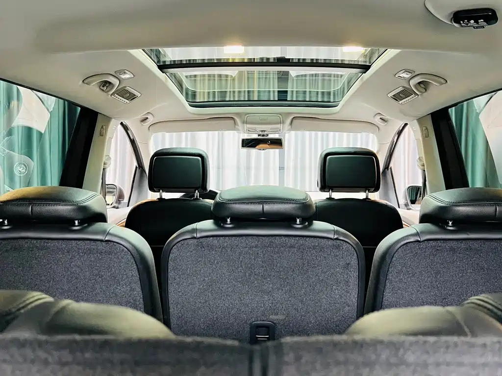 Volkswagen Sharan — миниатюра 7