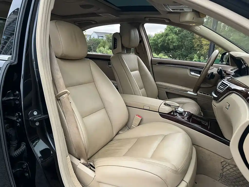 Mercedes-Benz S-Class — миниатюра 10