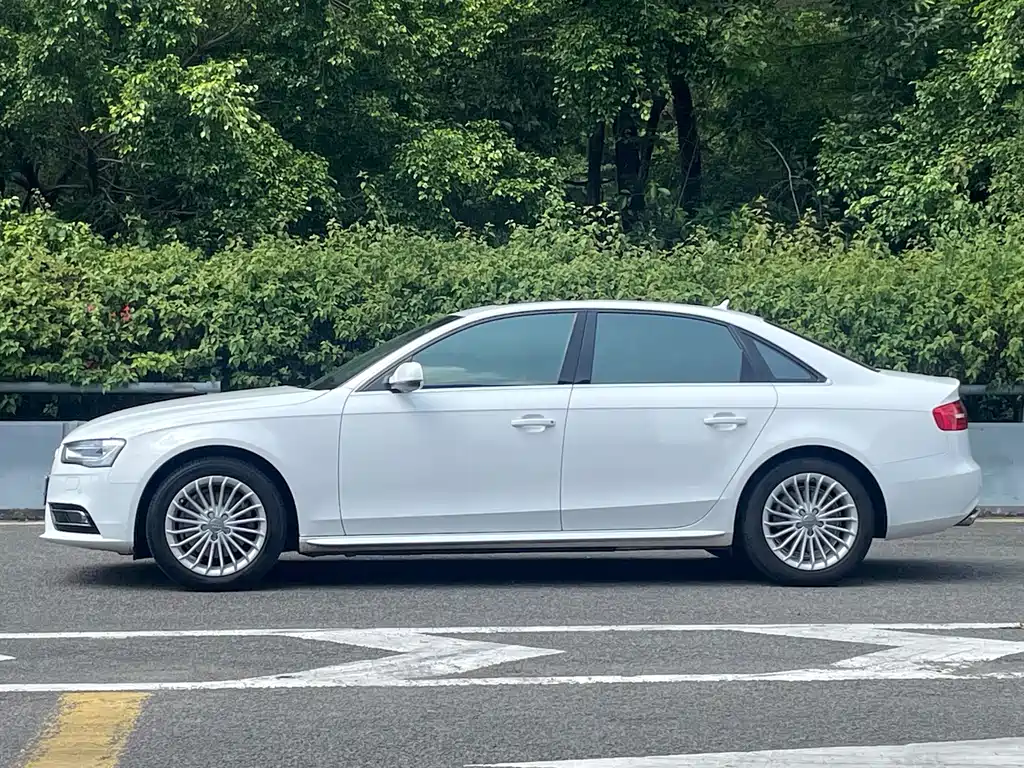 Audi A4L — миниатюра 3