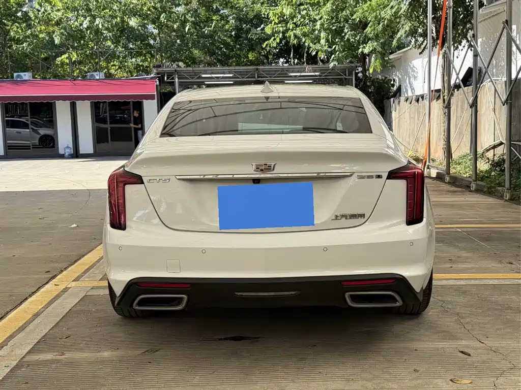 CADILLAC CT4