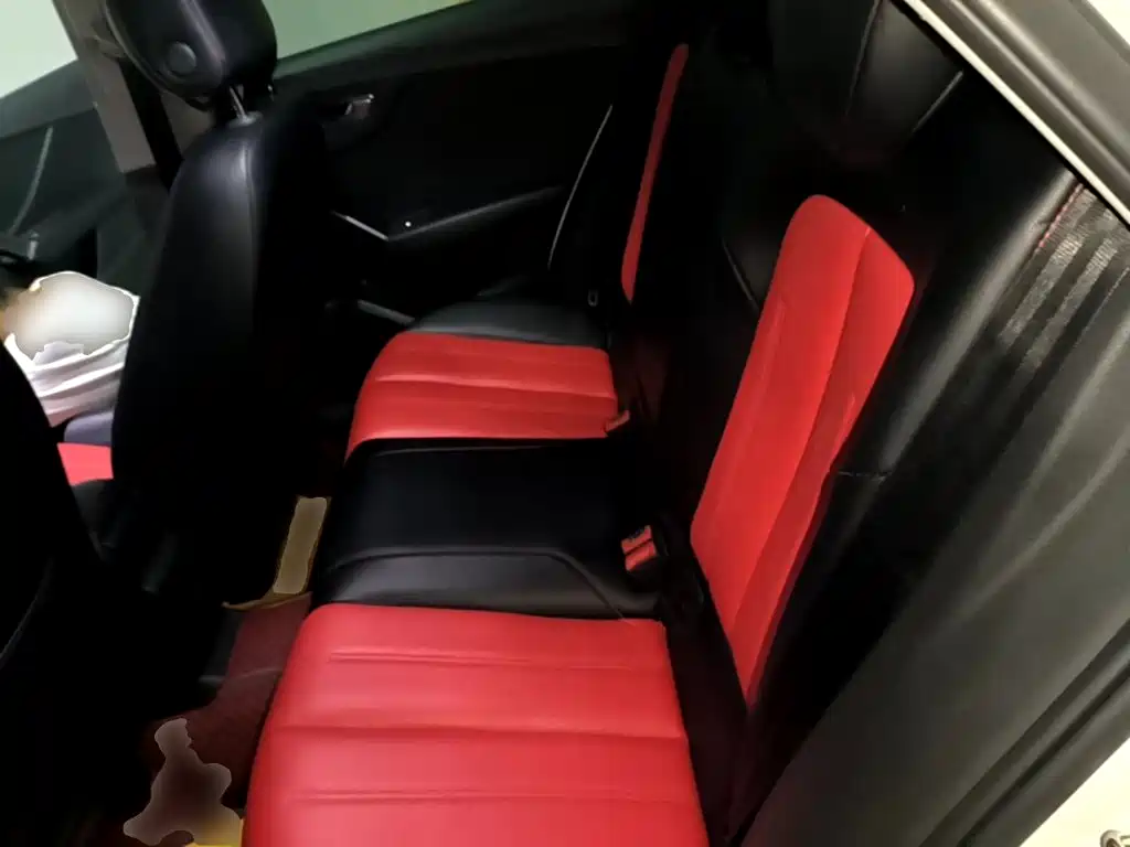Audi Q2L — миниатюра 17