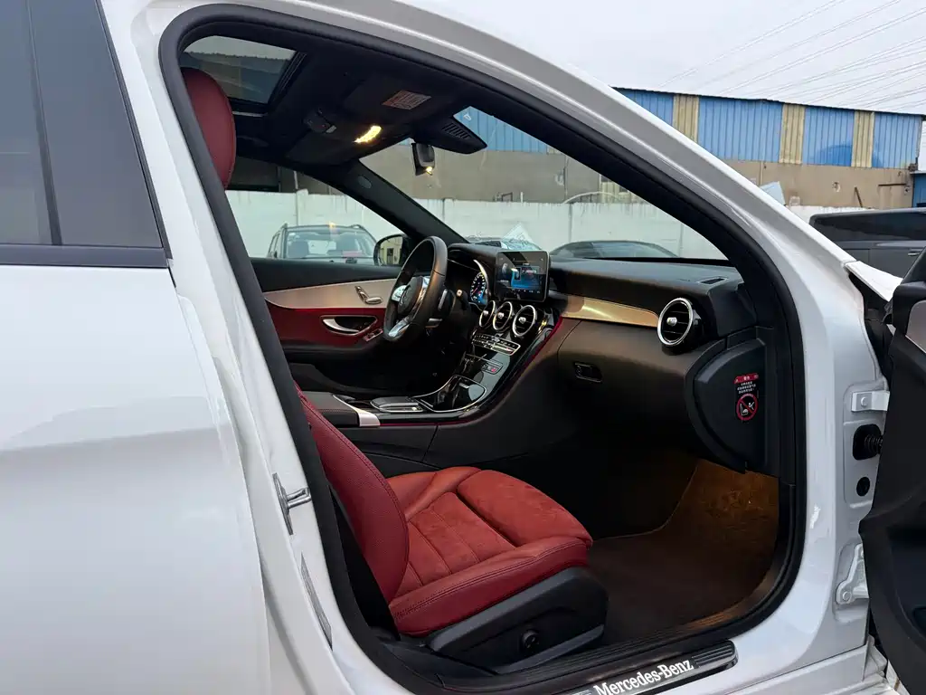 MERCEDES-BENZ C CLASS