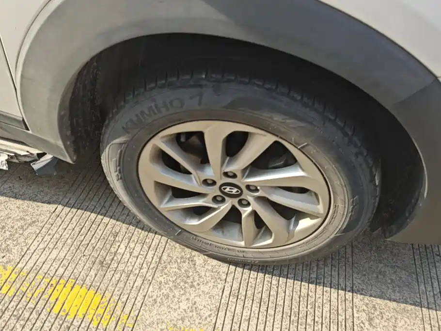 Hyundai Tucson — миниатюра 6