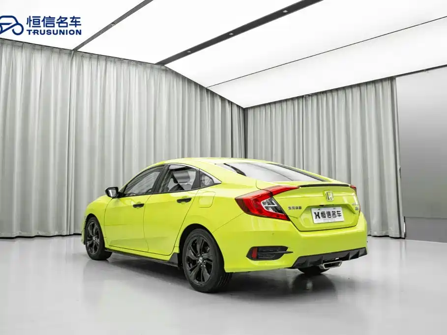 Honda Civic — миниатюра 7