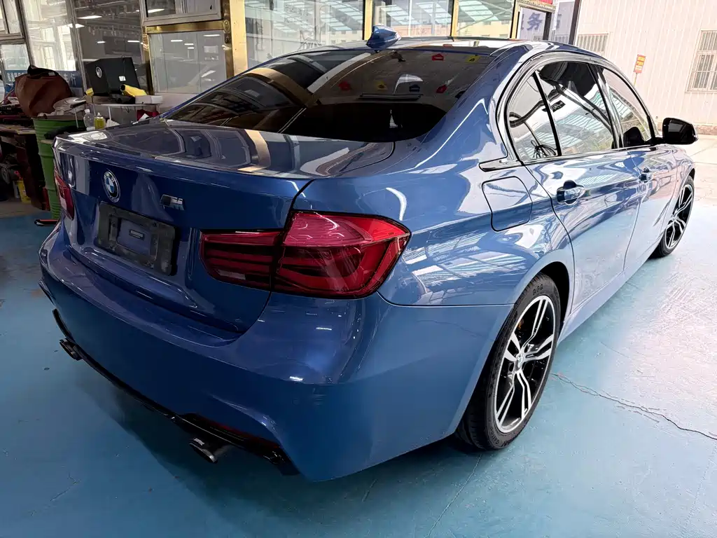 BMW 3 Series — миниатюра 18