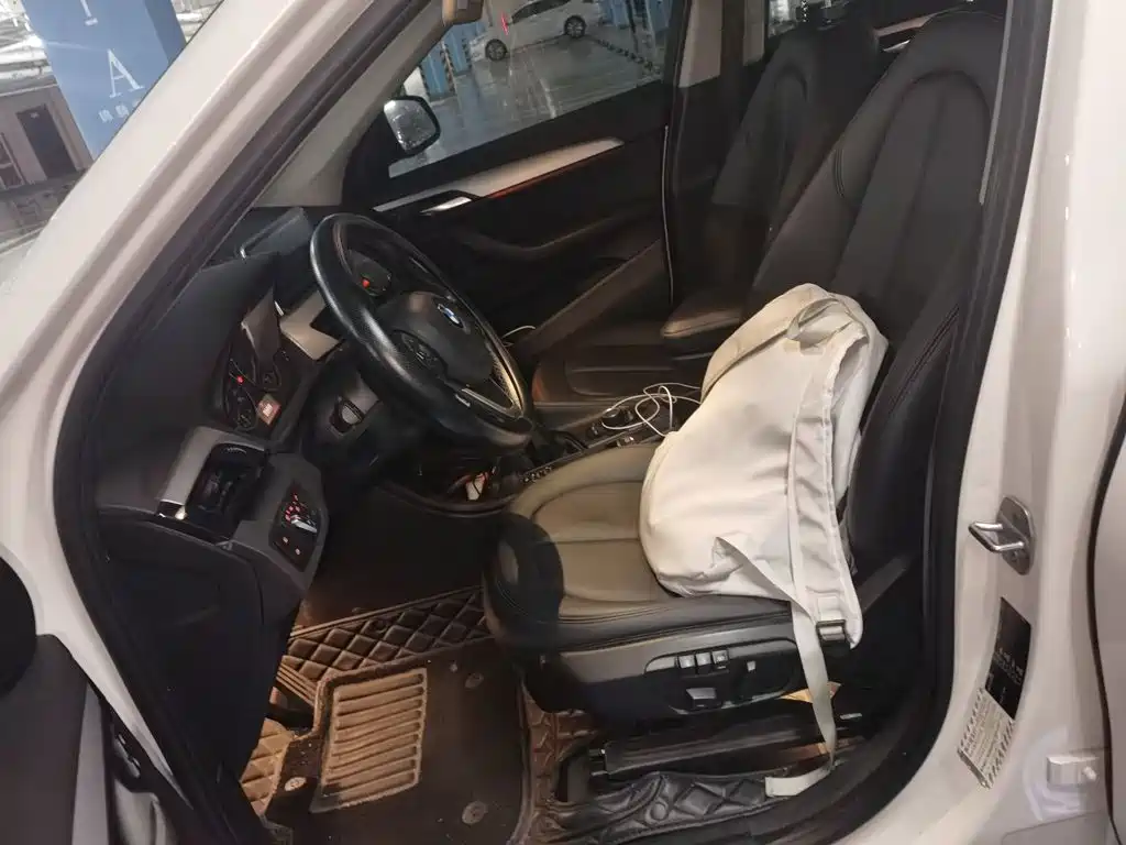 BMW X1 — миниатюра 16