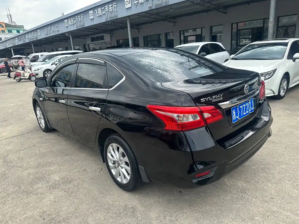 Nissan Sylphy — миниатюра 5