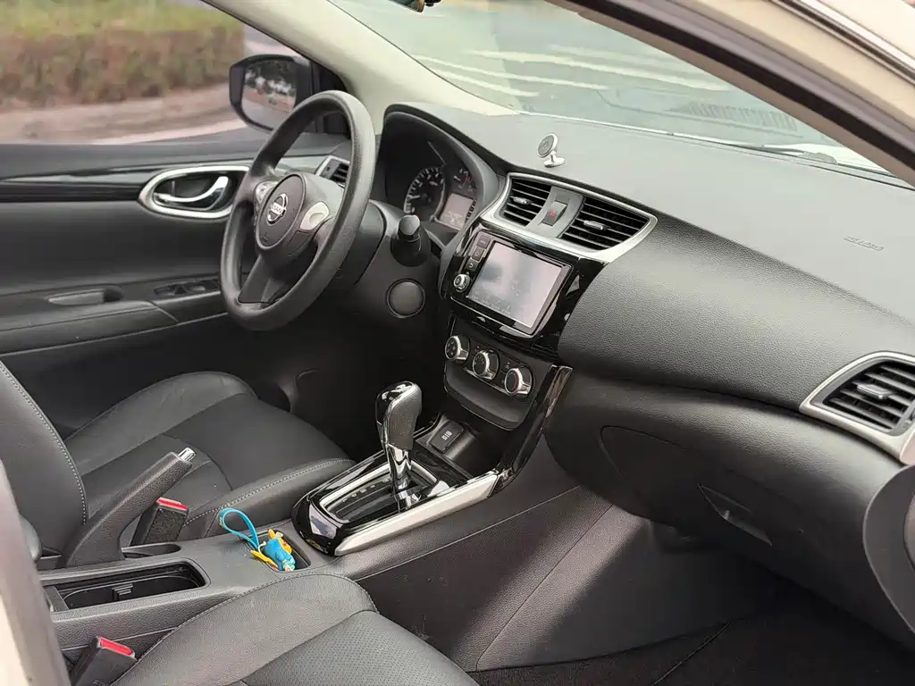 Nissan Sylphy — миниатюра 12