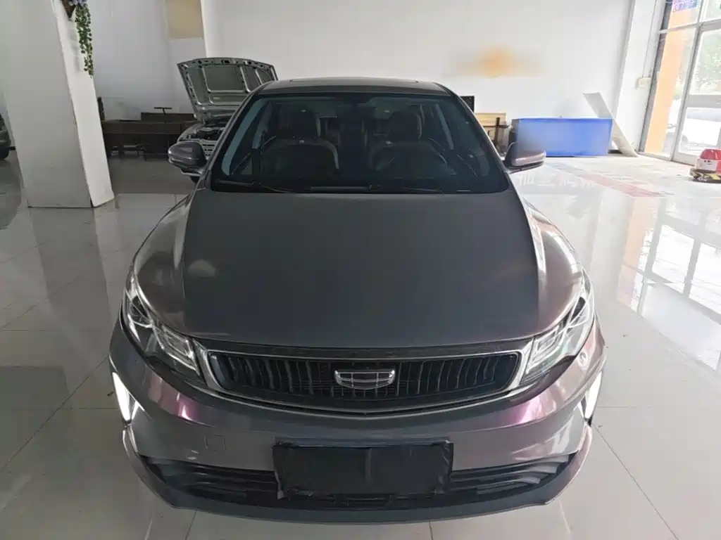 Geely Emgrand GL — миниатюра 3