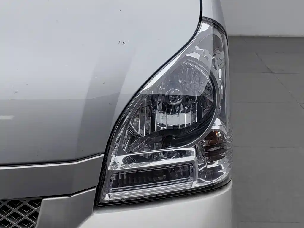 Wuling Rongguang — миниатюра 7