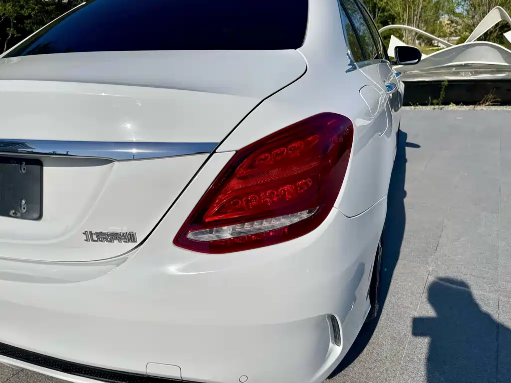 Mercedes-Benz C-Class — миниатюра 15