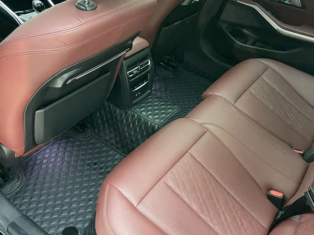 BMW 3 Series — миниатюра 11