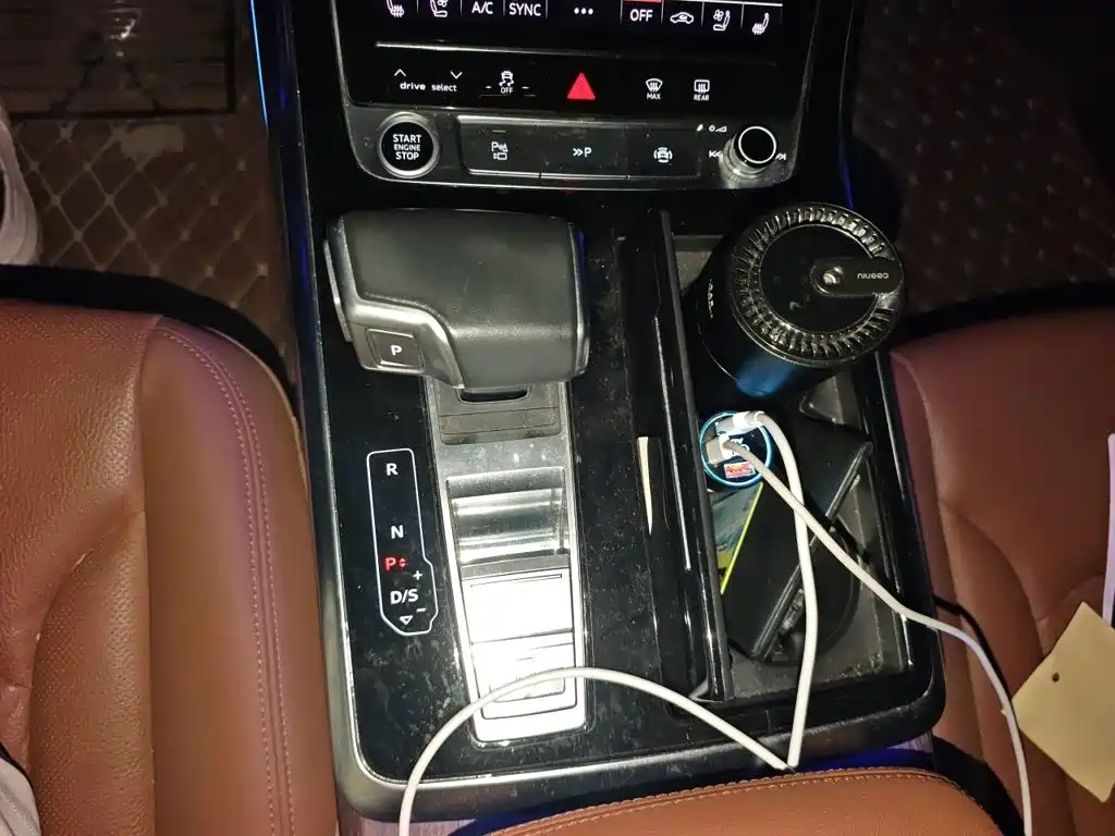 Audi Q7 — миниатюра 15