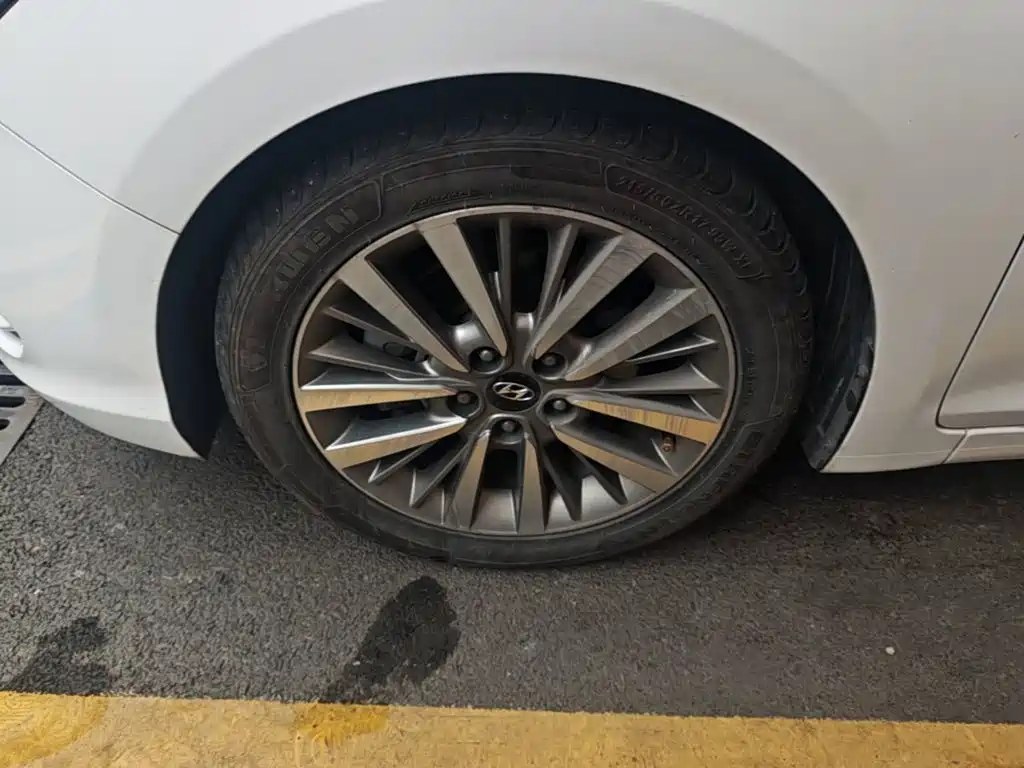 Hyundai Mistra — миниатюра 23