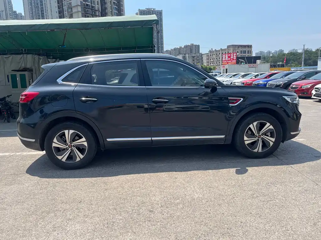 Hongqi Hongqi HS5 — миниатюра 4