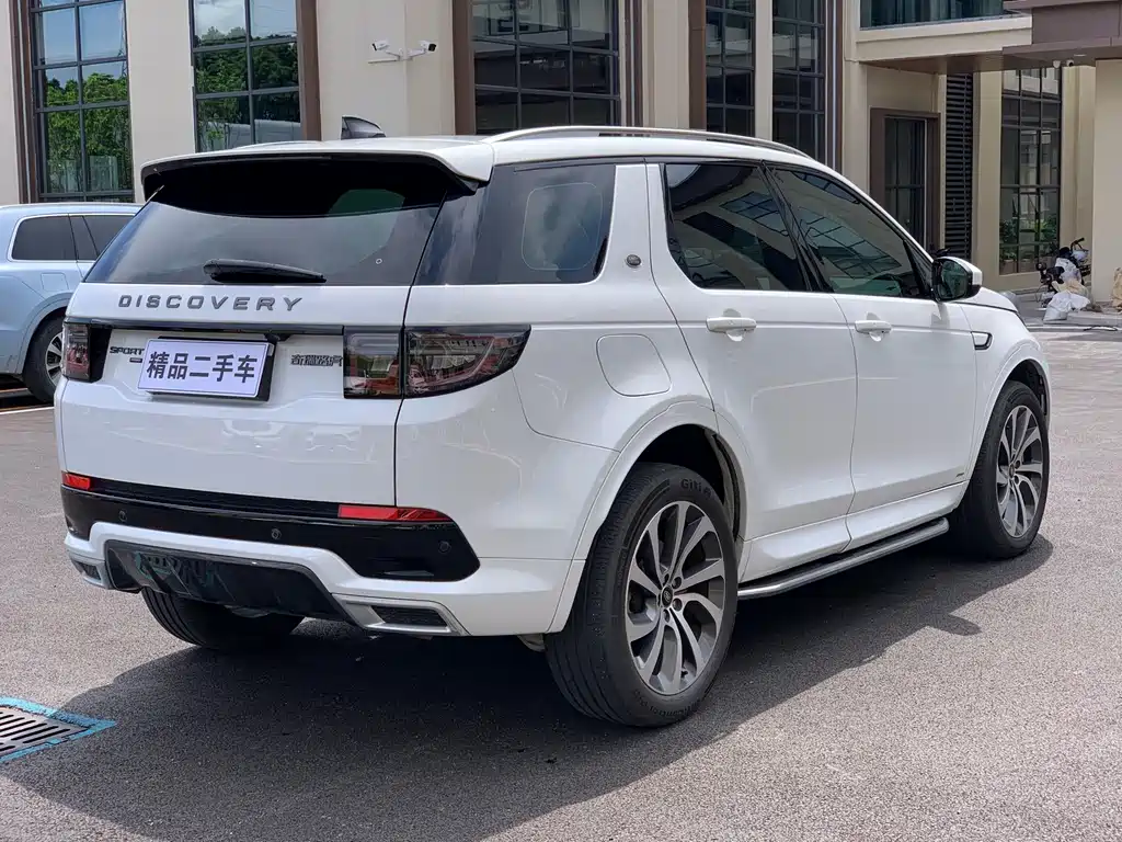 Land Rover Discovery Sport 2022 249PS R-Dynamic S 5 мест