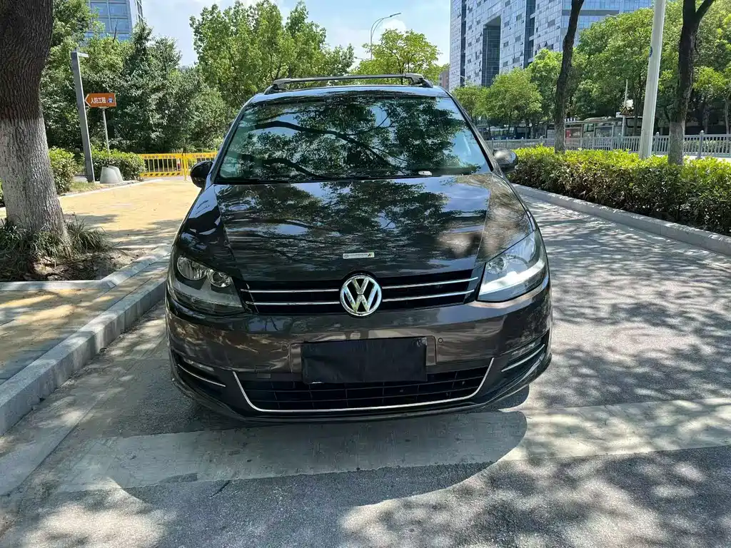 Volkswagen Sharan — миниатюра 2