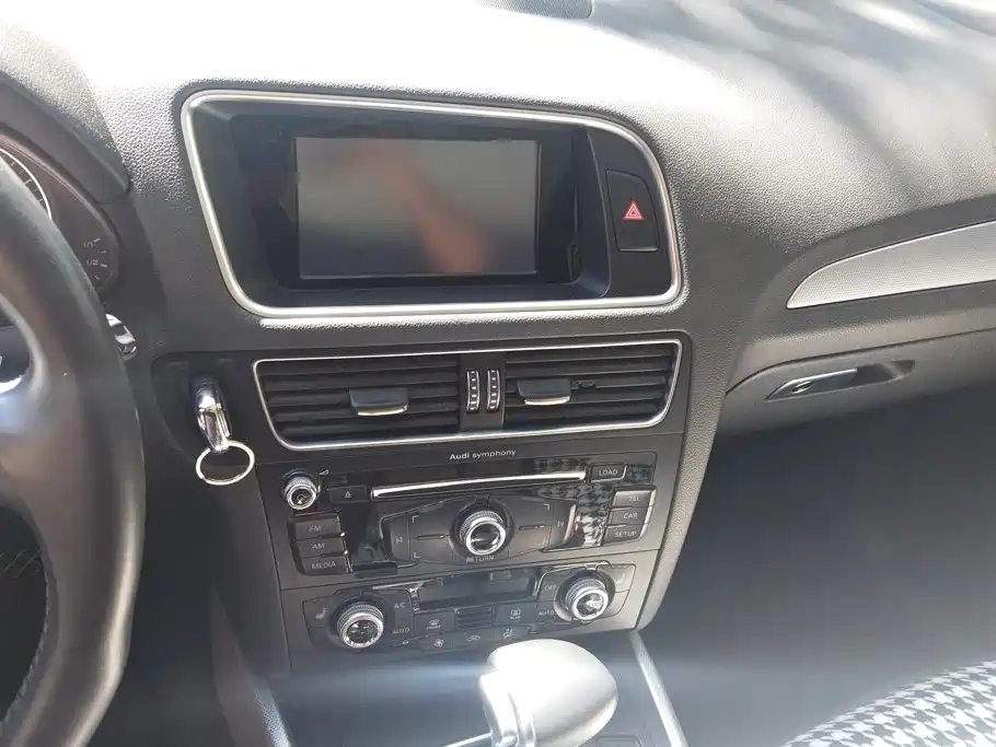 Audi Q5 — миниатюра 13