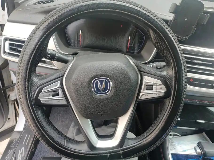 Changan CS75 — миниатюра 15