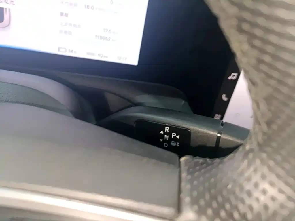 XPeng P7 — миниатюра 14