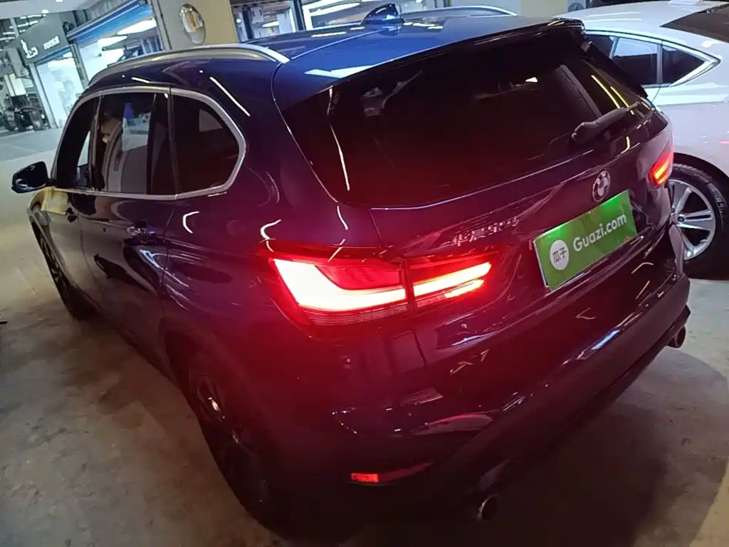 BMW X1 — миниатюра 5