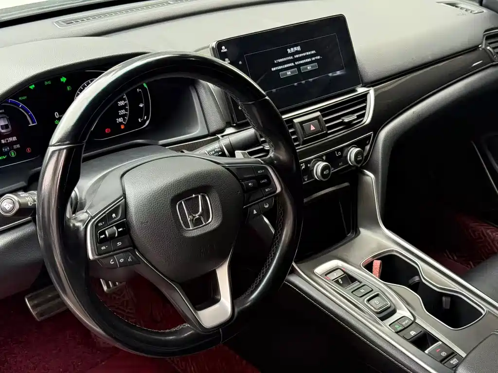 Honda Accord — миниатюра 5