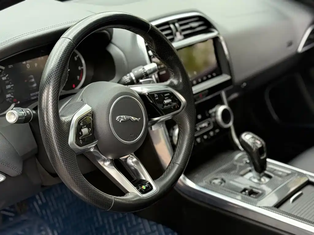 Jaguar XEL — миниатюра 12
