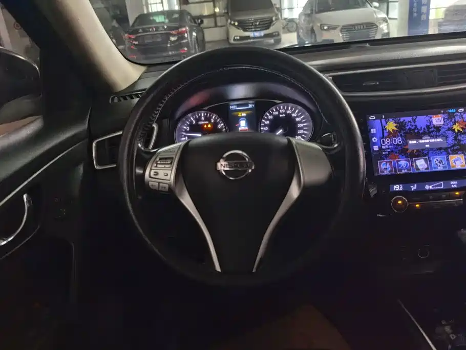 Nissan X-Trail — миниатюра 15