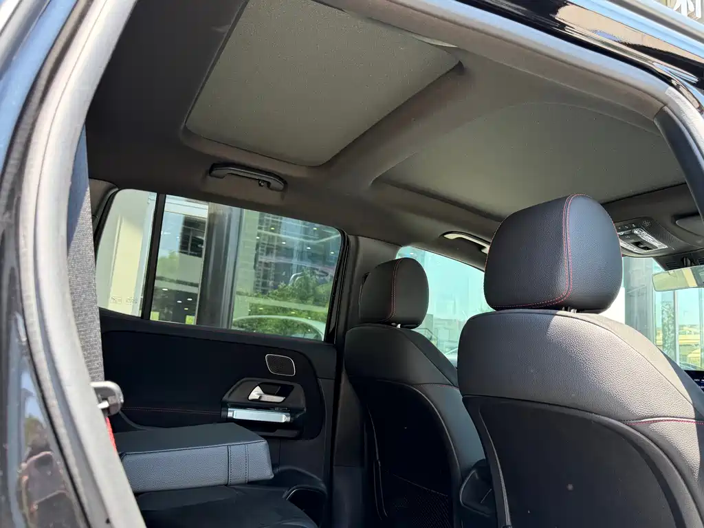 Mercedes-Benz GLB A MG 2026 AMG GLB 35 4MATIC