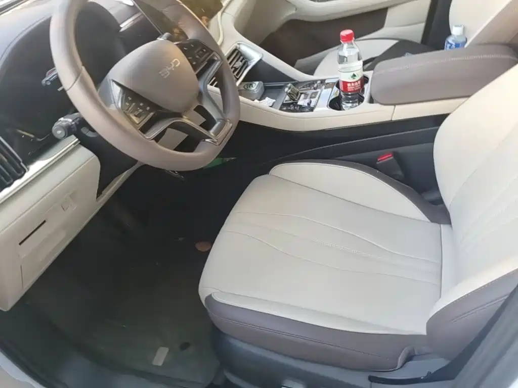 BYD PLUS New Energy — миниатюра 15
