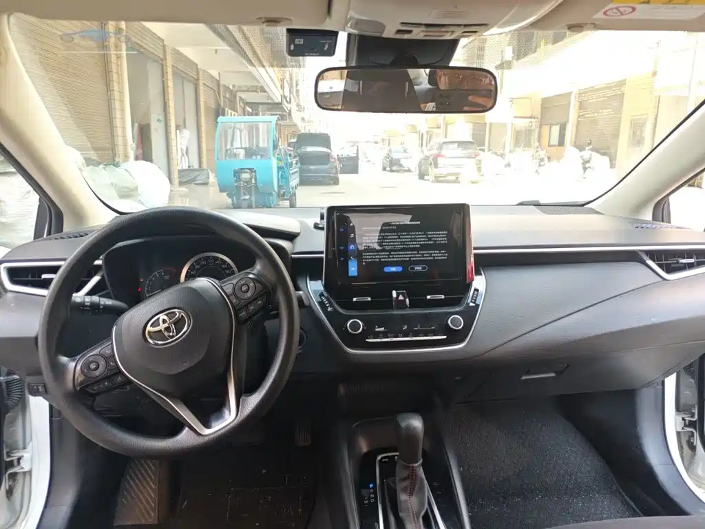 Toyota Corolla — миниатюра 13