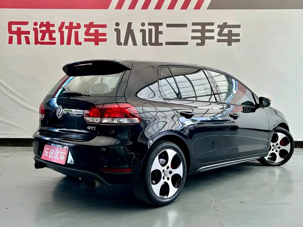 Volkswagen Golf GTI — миниатюра 5
