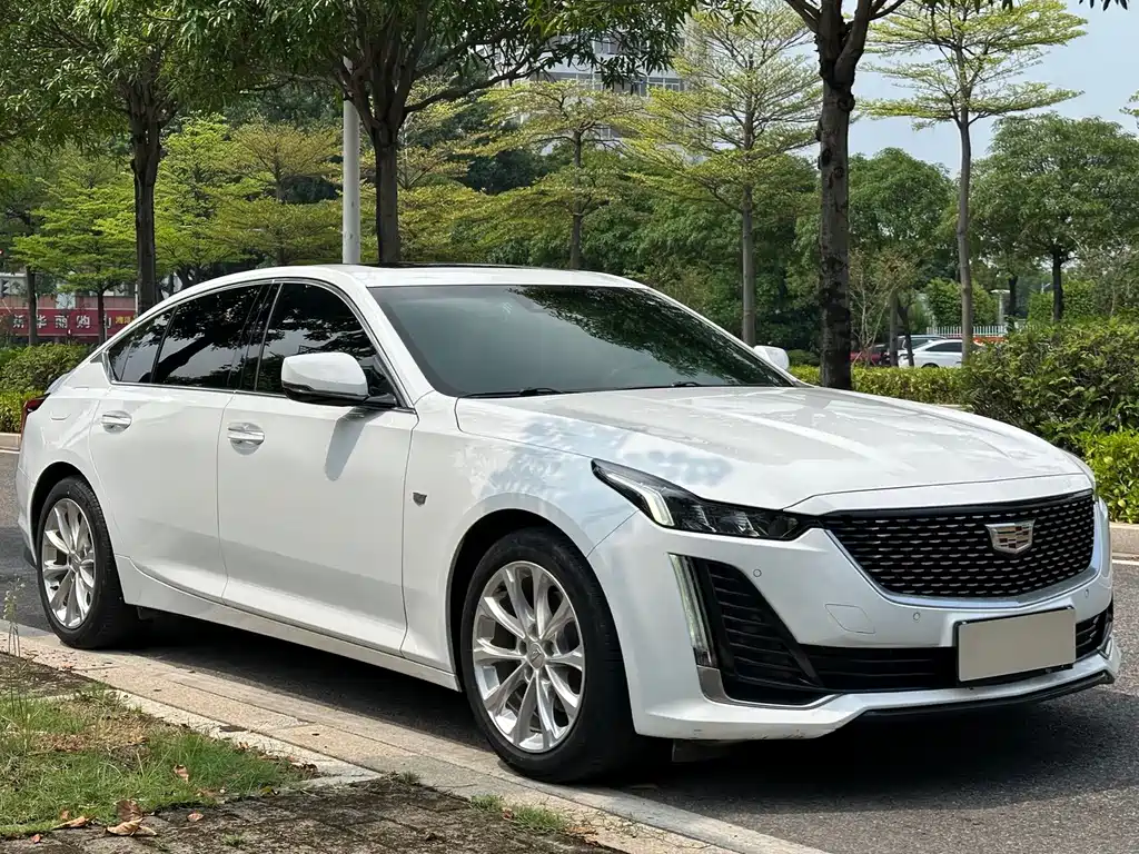 Cadillac CT5 — миниатюра 3