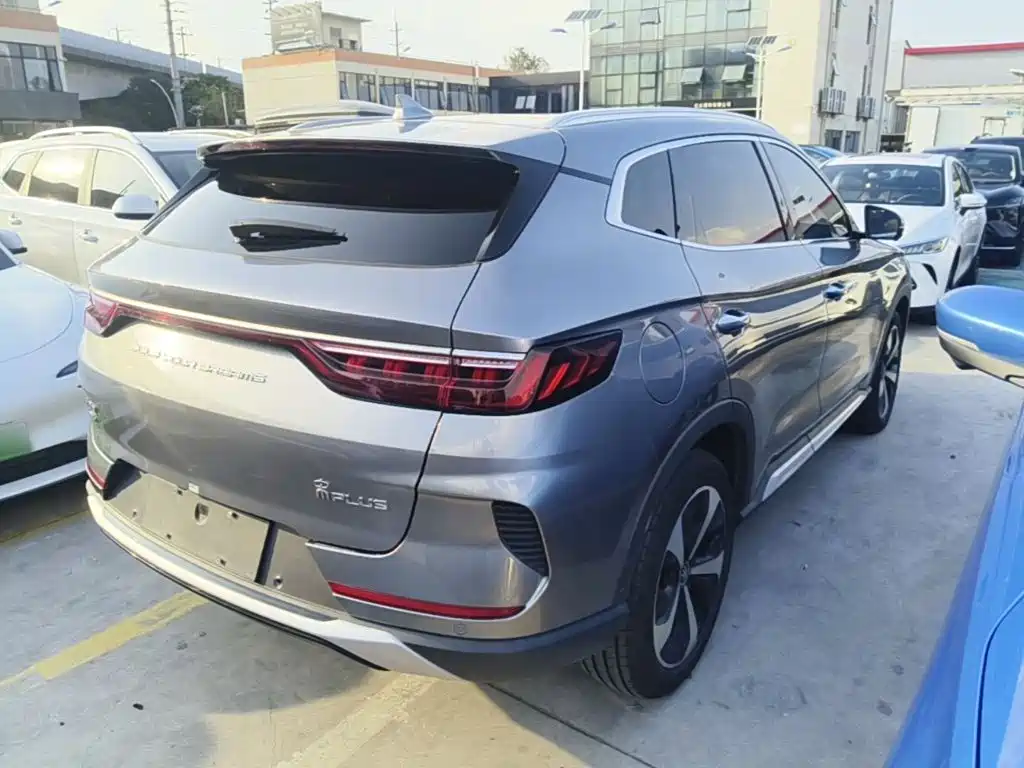 BYD Song Plus DM-i 2021 — фото 6