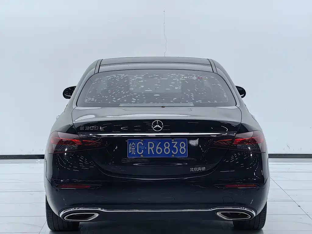 Mercedes-Benz E-Class — миниатюра 15