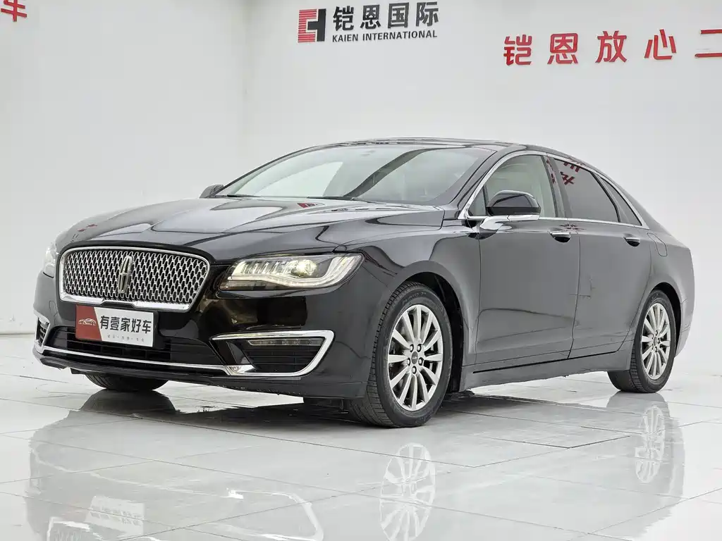Lincoln MKZ 2020