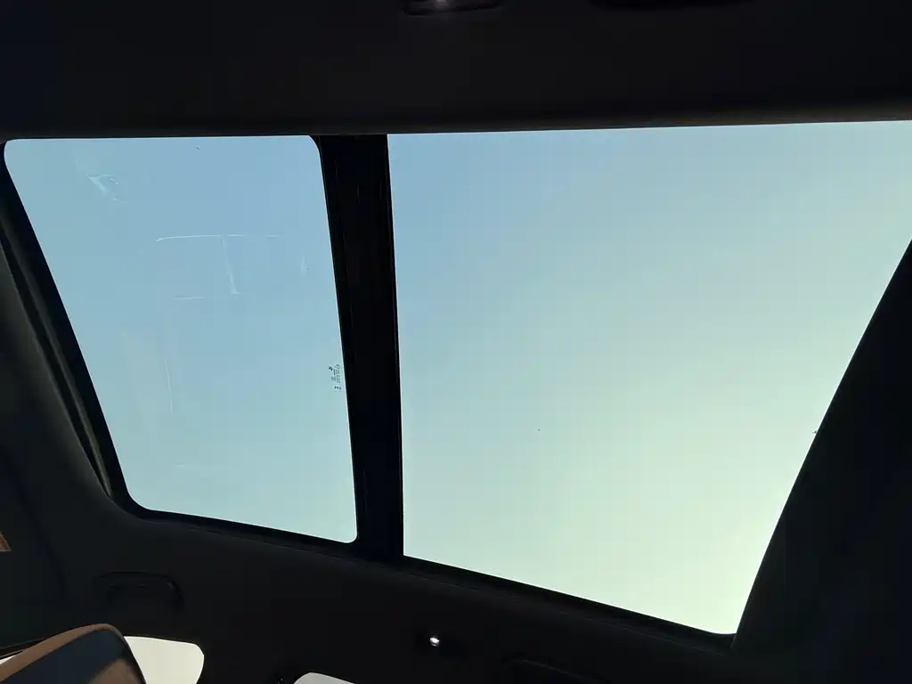 GEELY GALAXY GALAXY STARSHIP 7 EM I