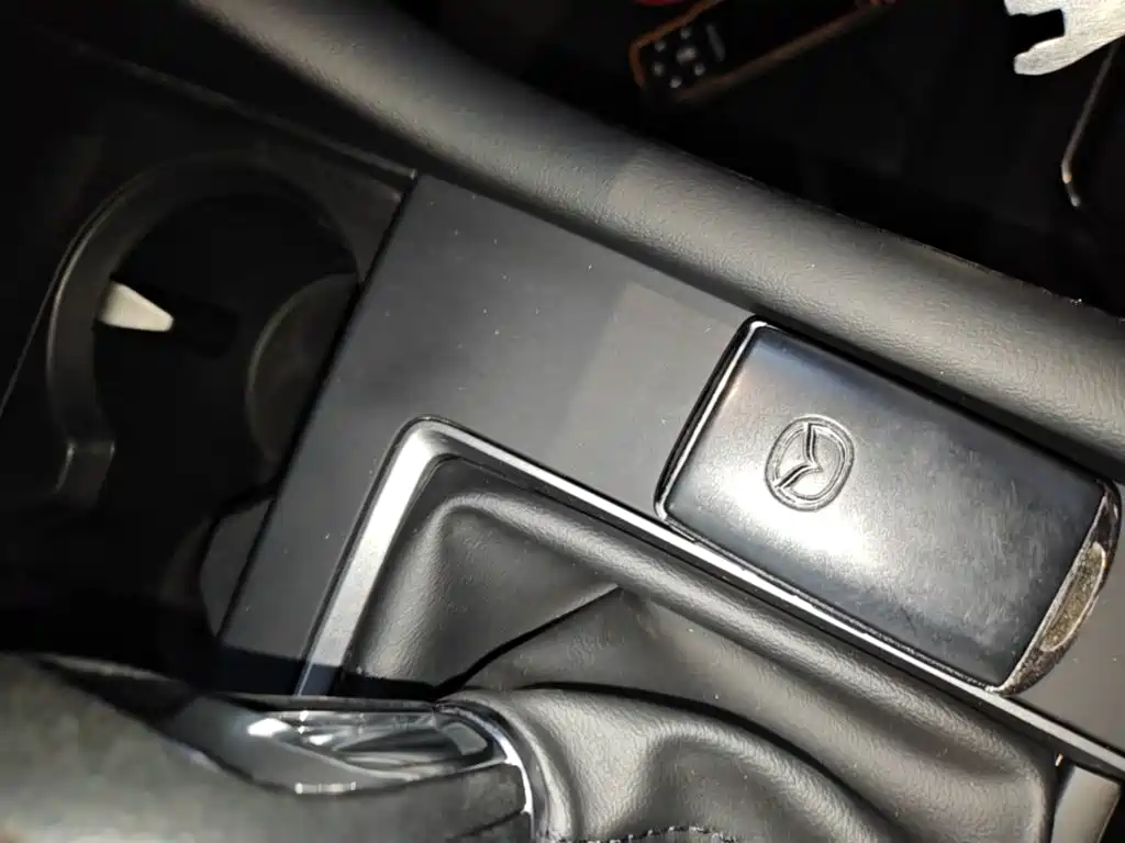 Mazda 3 Axela — миниатюра 9