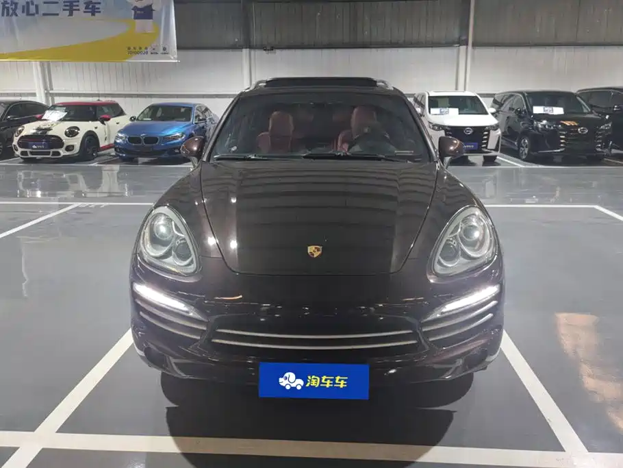 Porsche Cayenne — миниатюра 2